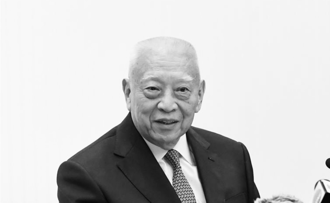 商通社沉痛悼念董建華先生